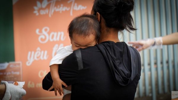 Mái ấm Đức Quang, Bến Tre – Quỹ Thiện Tâm AZ NOSE san sẻ cùng trẻ em mồ côi và các hộ gia đình khó khăn